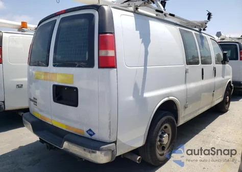 2014 Chevrolet Express G2500 z USA, uszkodzony, nr VIN 1GCWGFCB1E1132174